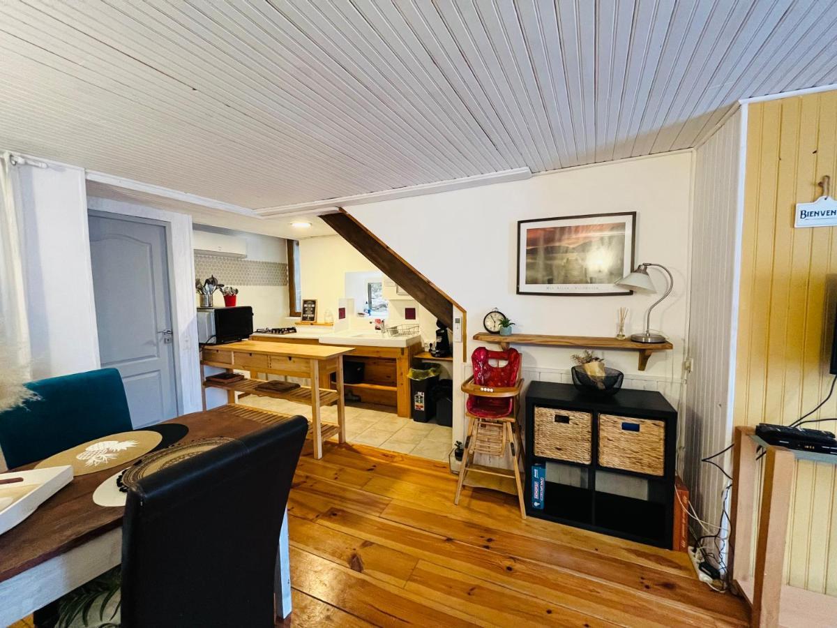Le gîte de la vallée du Douctouyre Dun Extérieur photo